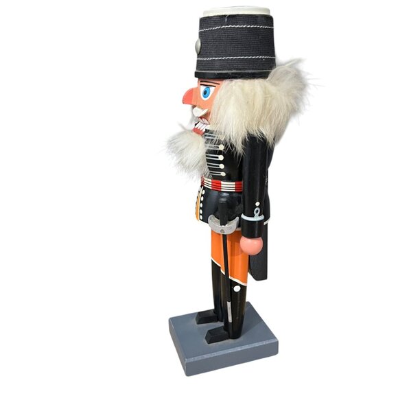 Vintage Erzgebirge Classic Soldier Handcrafted Wooden Folk‎ Art Nutcracker - Picture 3 of 6